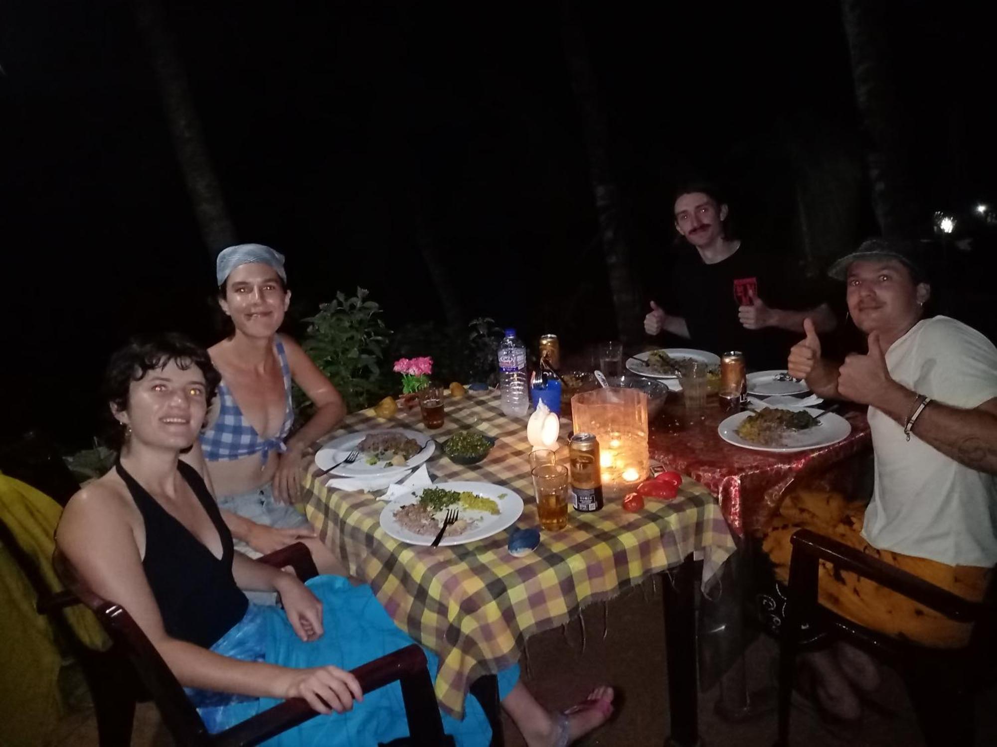 Homestay Surf Paradise 2 *